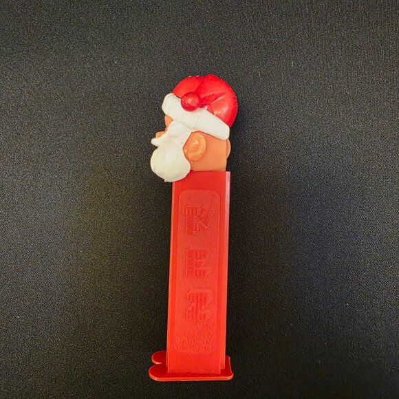 Vintage PEZ "Santa Claus" Dispenser U.S.A. Feet Red Stem EXCELLENT RARE ! - Picture 3 of 10